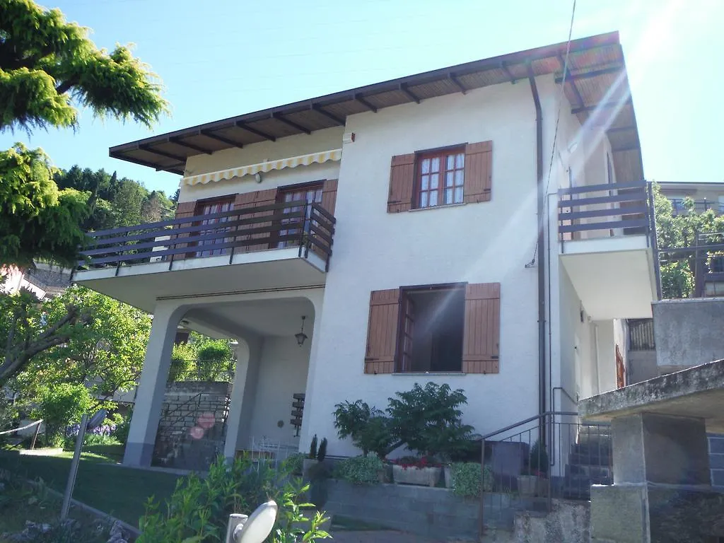 Apartment Villa Bianca Varenna